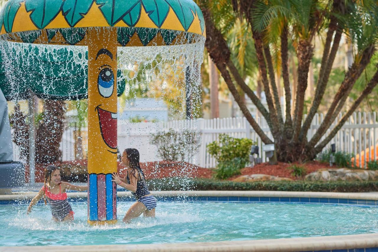 Tropical Palms Resort 셀러브레이션 외부 사진